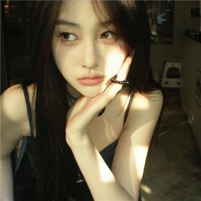 女皇陵下的风流娘们